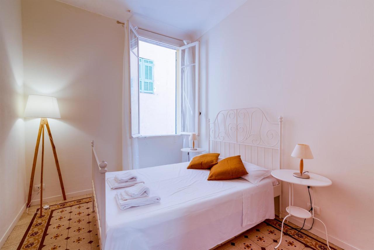 Apartment In The Heart Of Sanremo Luaran gambar